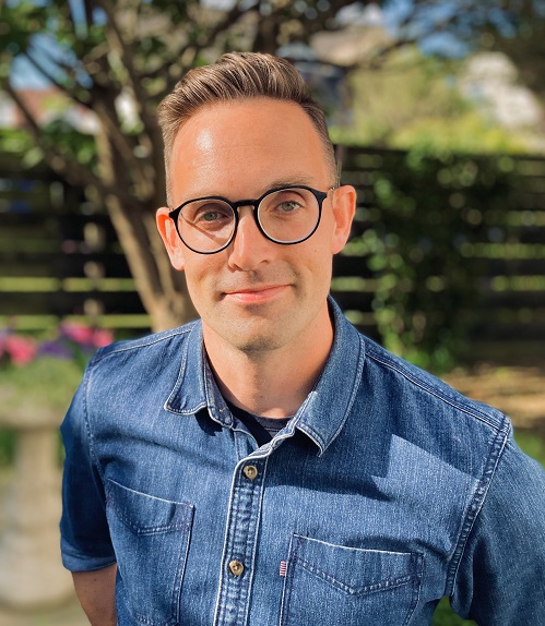 Martin Stewart introduces his eco-adventure series, Sandy Fin: Operation Splash Landing