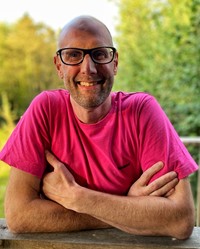 Ben Hoare investigates The Secrets of Bees