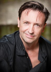 Steve Cole