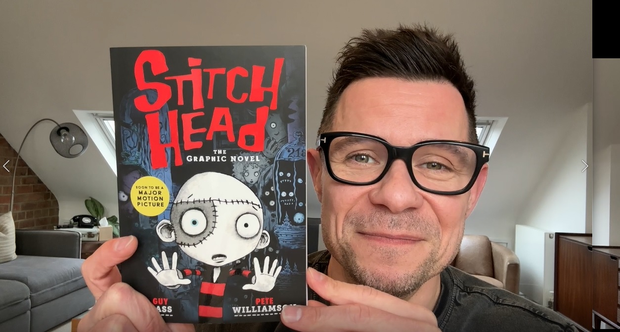 Stitch Head is back!